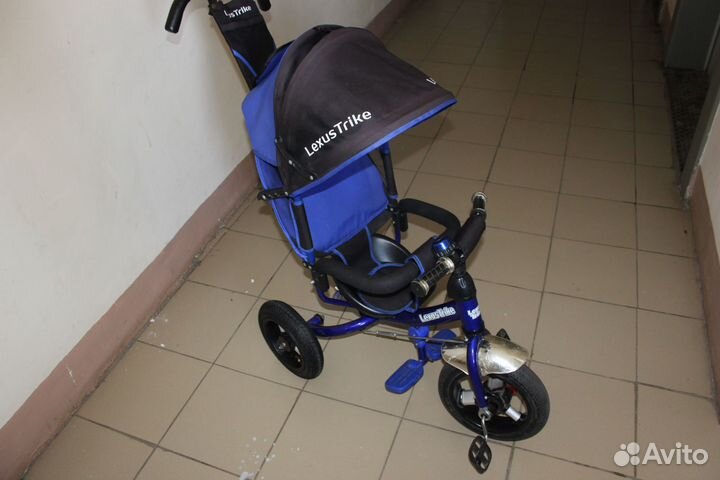 Трехколесный велосипед коляска