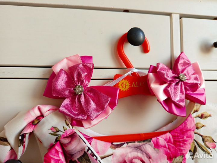 Нарядное платье для девочки на рост 140