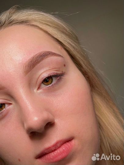 Оформление и окрашивание бровей