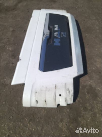 Капот MAN TGX 2008 81611106079