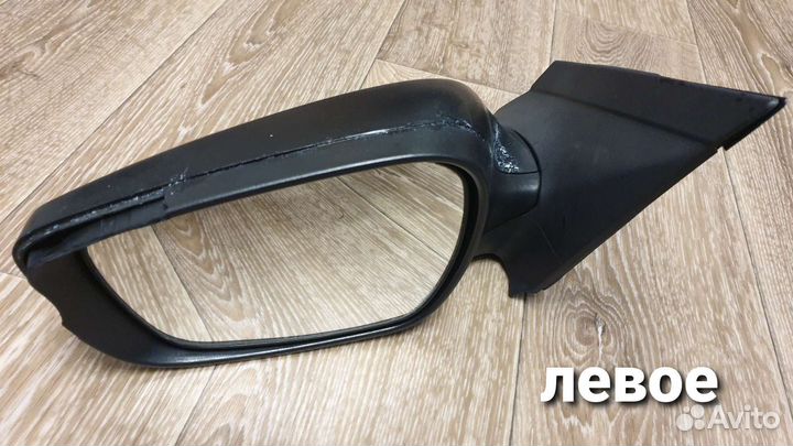 Левое боковое зеркало Hyundai Solaris 2010-2014 г