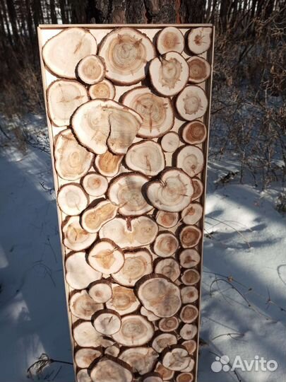 Панно из можжевельника