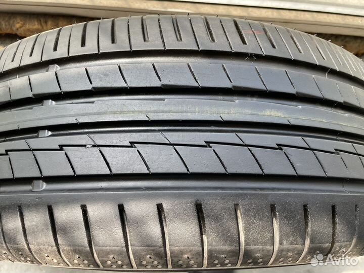 Yokohama BluEarth AE01 205/55 R17 91V