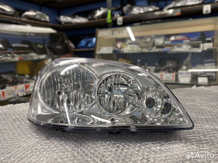 Фара правая Chevrolet Lacetti седан новая