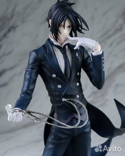 Темный дворецкий Себастиан аниме фигурка MegaHouse