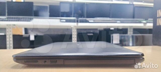 Asus X555Y/A8 7410/8GB/R5 M320/1000GB/15.6