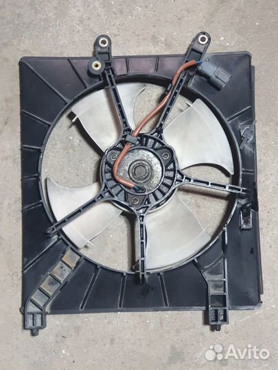 Вентилятор радиатора кондиционера Honda Accord 7