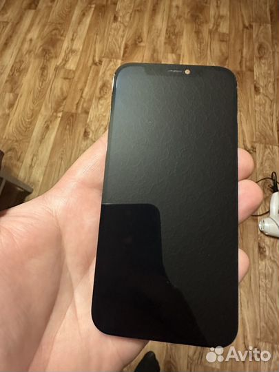 Экран на iPhone 12 pro