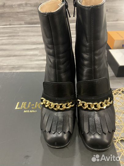 Ботинки женские