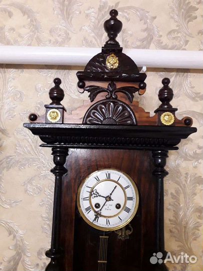 Антикварные часы с боем