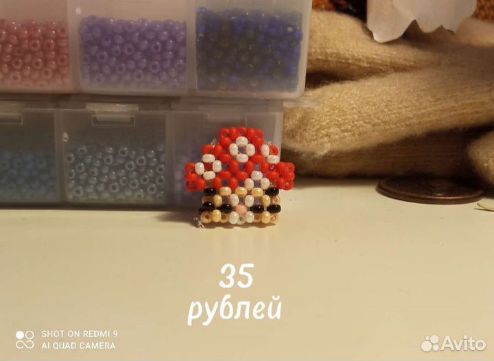 Котик в шапке гриба