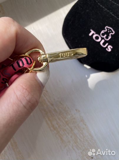 Брелок Tous