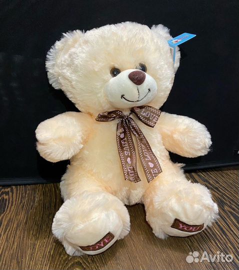 Плюшевый медведь