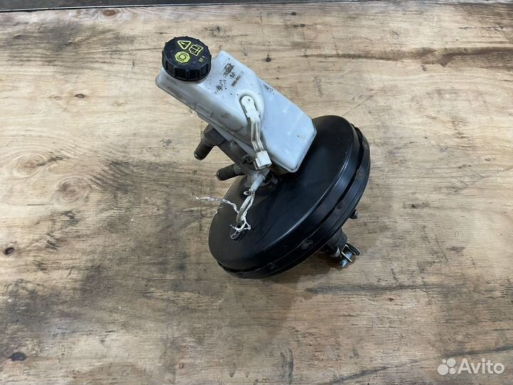 Вакуум + главный тормозной цилиндр Focus 2 рестайл