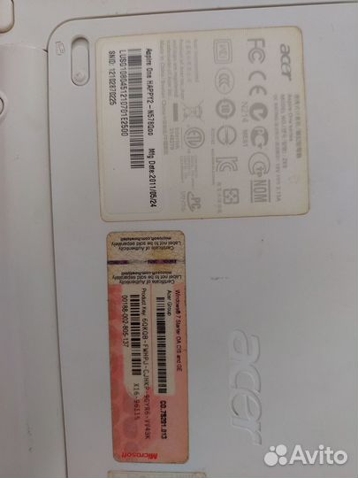 Нетбук Acer aspire one d270