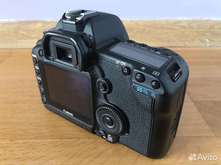 Canon 5D mark ii body (пробег 5 тысяч)