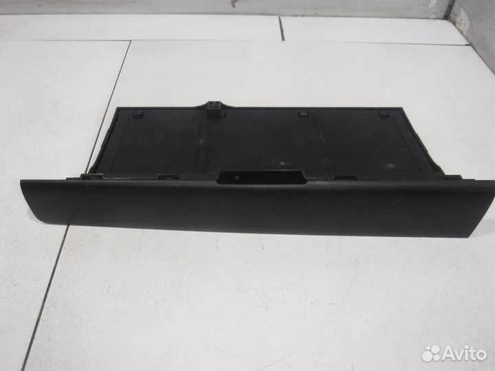 Ящик передней консоли Mazda BT-50 BT50