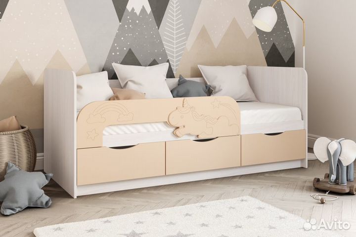 Детская кровать в наличии