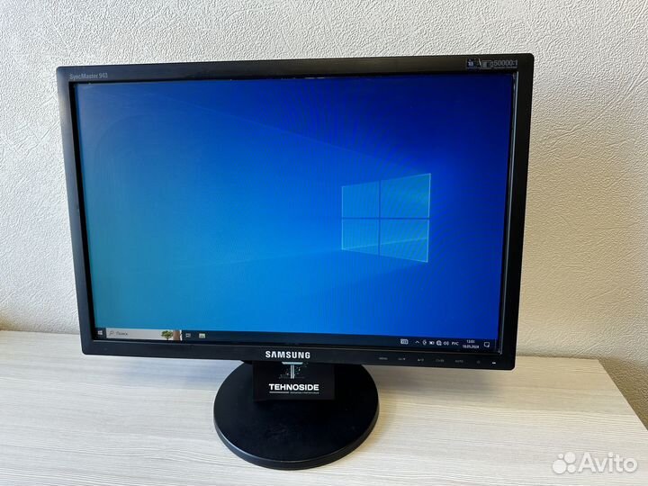 Монитор Samsung SyncMaster 943
