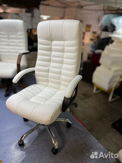 Кресло офисное