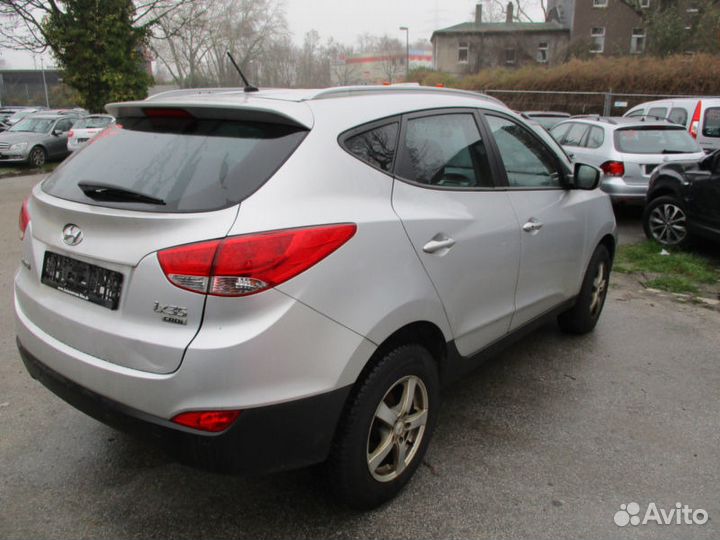 Hyundai ix35 2009-2015г на запчасти