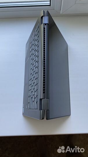 Ноутбук Lenovo yoga 520 - 14IKB