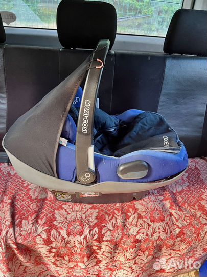 Детское автокресло от 0 maxi cosi