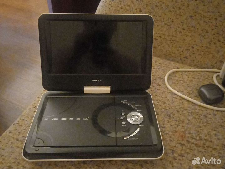 Портативный видеопроигрыватель