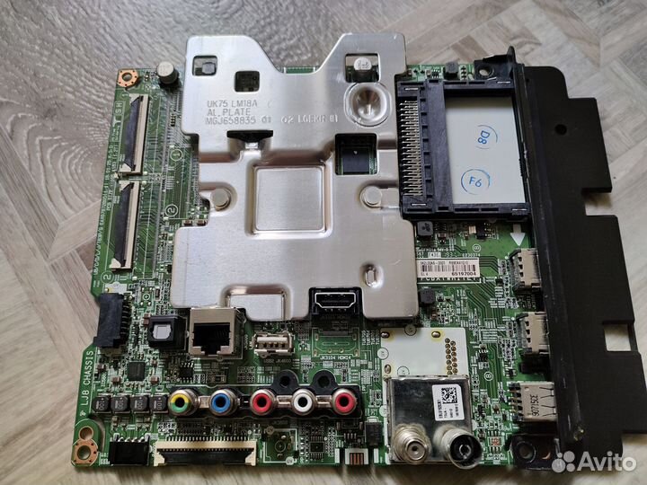 LG 49UN73