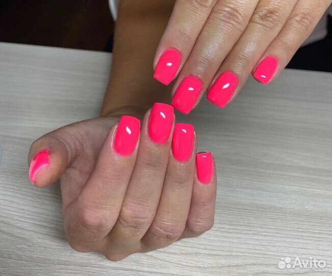 Маникюр и педикюр