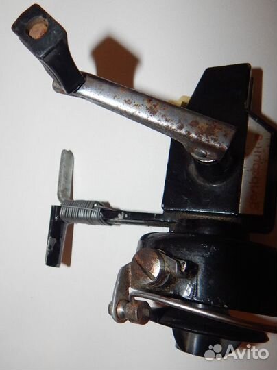 Катушка спиннинговая безынерционная Дельфин 6 СССР