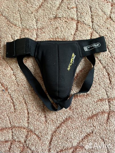 Хоккейные шорты, рейтузы, ракушка