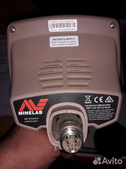 Металлоискатель minelab safari