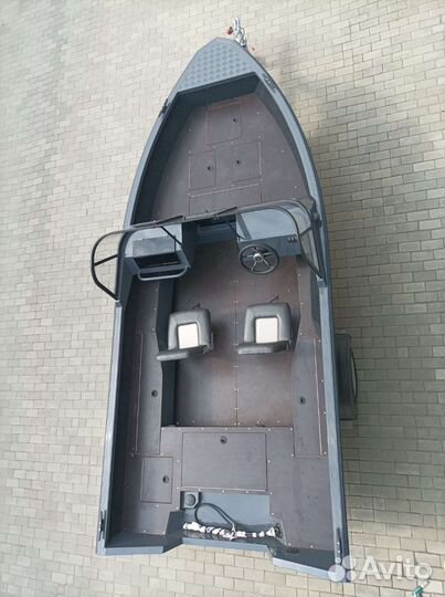 Windboat 4.5 DC evo fish