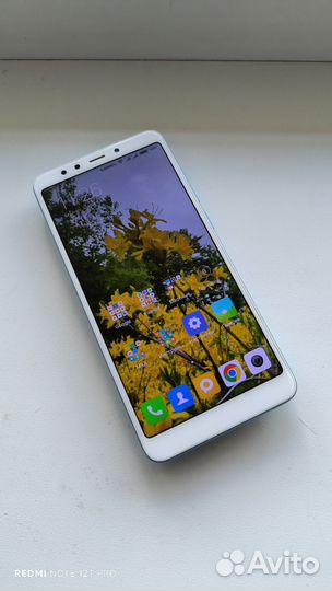 Xiaomi Redmi 5, 2/16 ГБ