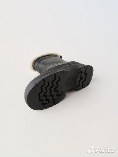 Ботинки детские zara 23