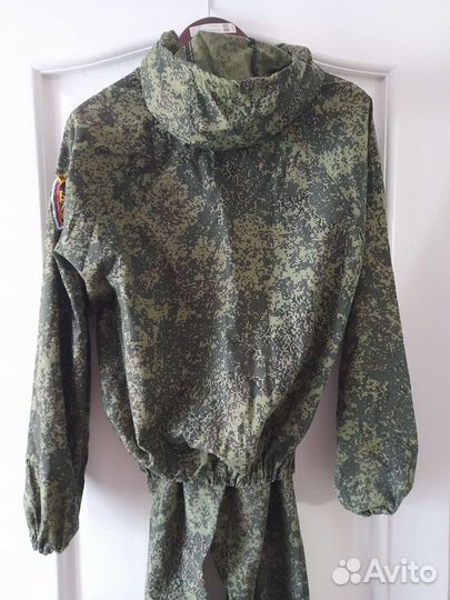 Защитный костюм