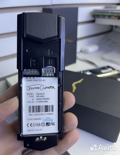 Vertu Ascent 2010, 32 ГБ
