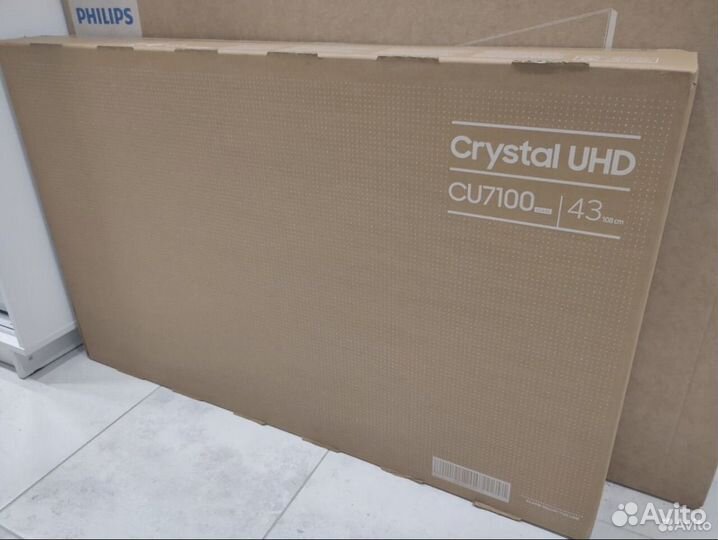 Телевизор samsung UE43CU7100u 4K 43 2023/2024