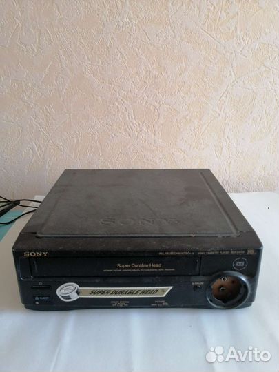 Видеомагнитофон sony