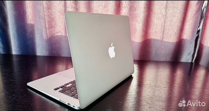 Apple MacBook Air 13 2011