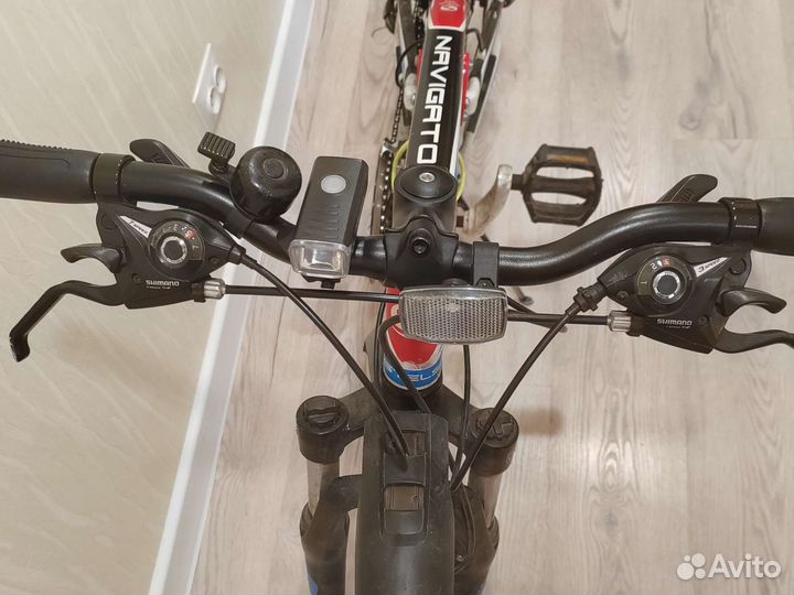 2 велосипеда, самокат