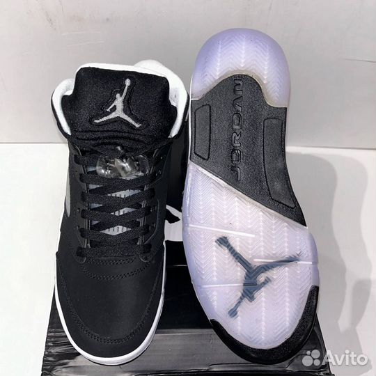 Air Jordan 5 - Moonlight