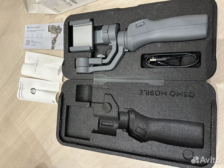 Стабилизатор для съемки DJI Osmo Mobile 2
