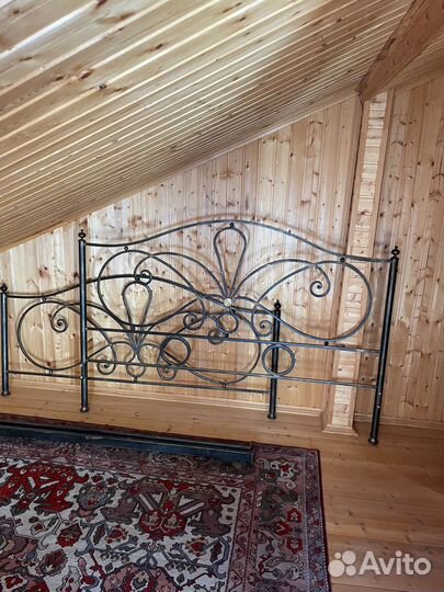 Кованная кровать