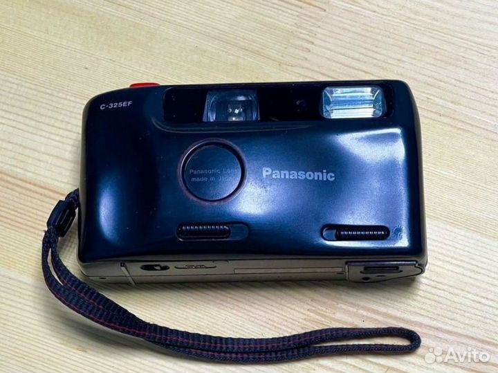 Винтажный пленочный фотоаппарат Panasonic C-325EF
