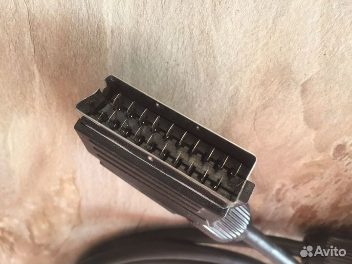 Кабель scart-scart