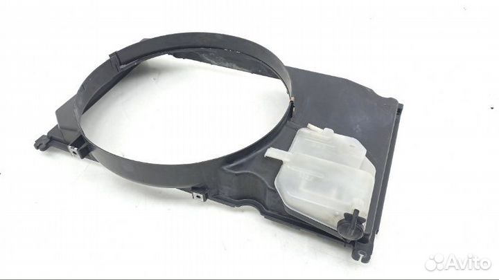 Диффузор радиатора Toyota Mark Ii GX105 1G 1997