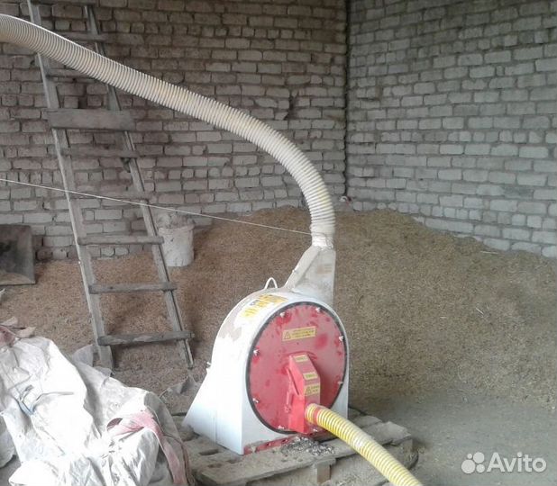 Измельчитель для зерна, опилок в наличии