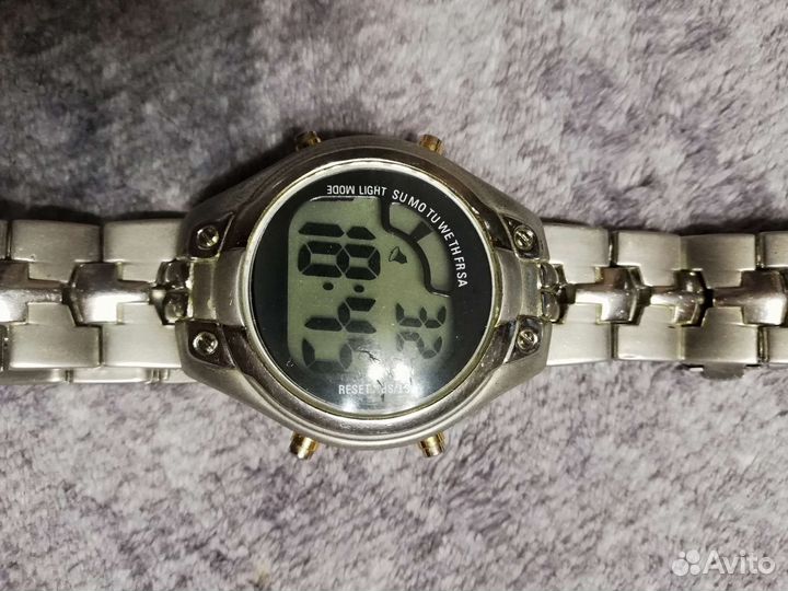 Часы наручные